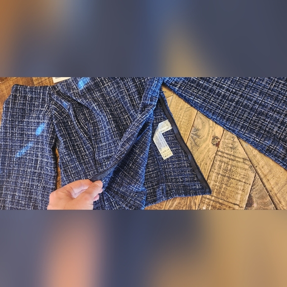 NWT ZARA Tweed Textured Off Shoulder Top Flare Long Sleeves Size XS - Picture 7 of 12